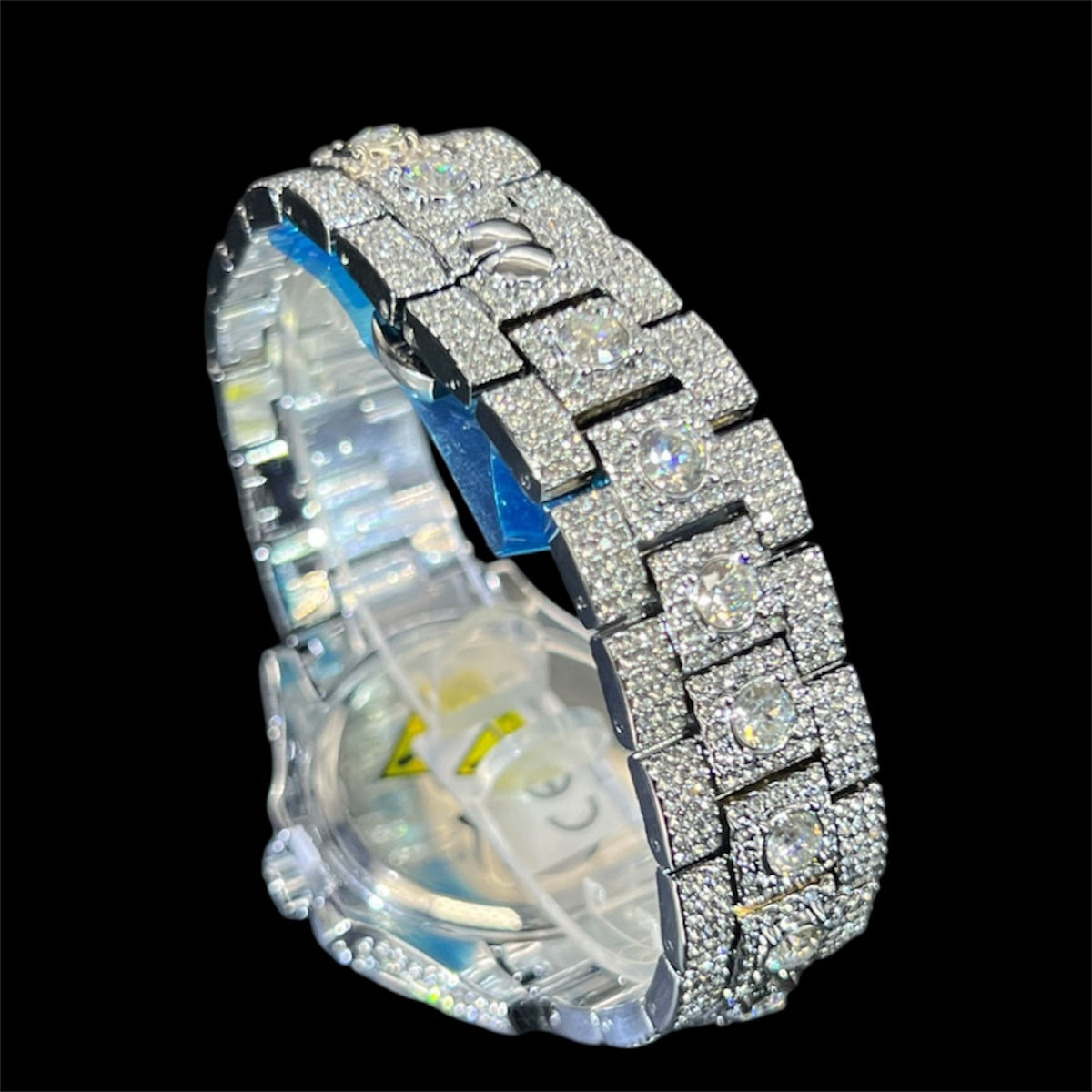 Sunburst Date 45mm – Fully Iced Horloge