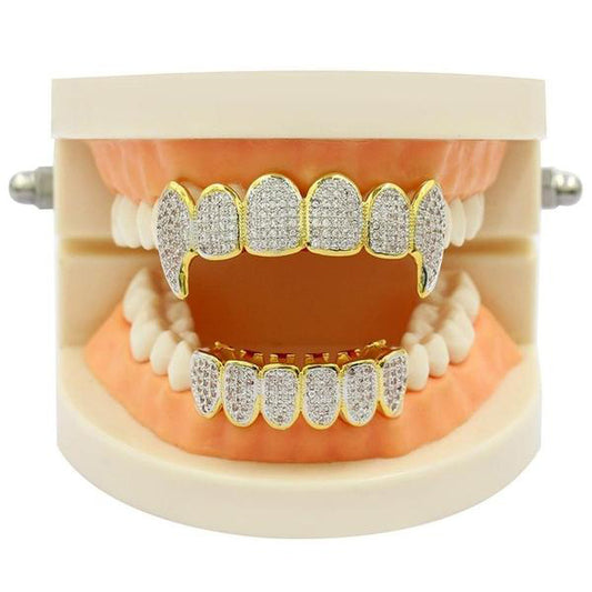 6/6 ICED OUT Royal Fang Grillz Set