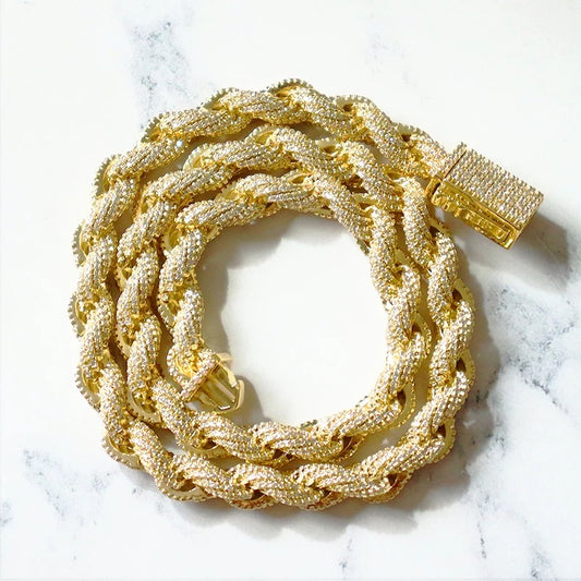 Diamond iced out 10mm gold dookie rope chain