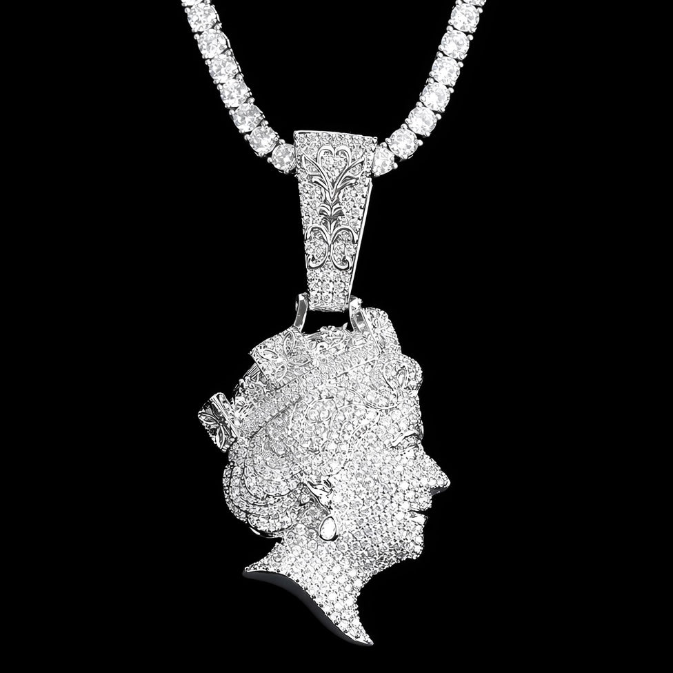 Queen Head Pendant 